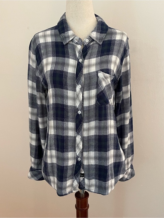 Rails Tops - Rails Plaid Button Front Shirt Medium Blue Gray White Rayon Long Sleeve Flannel